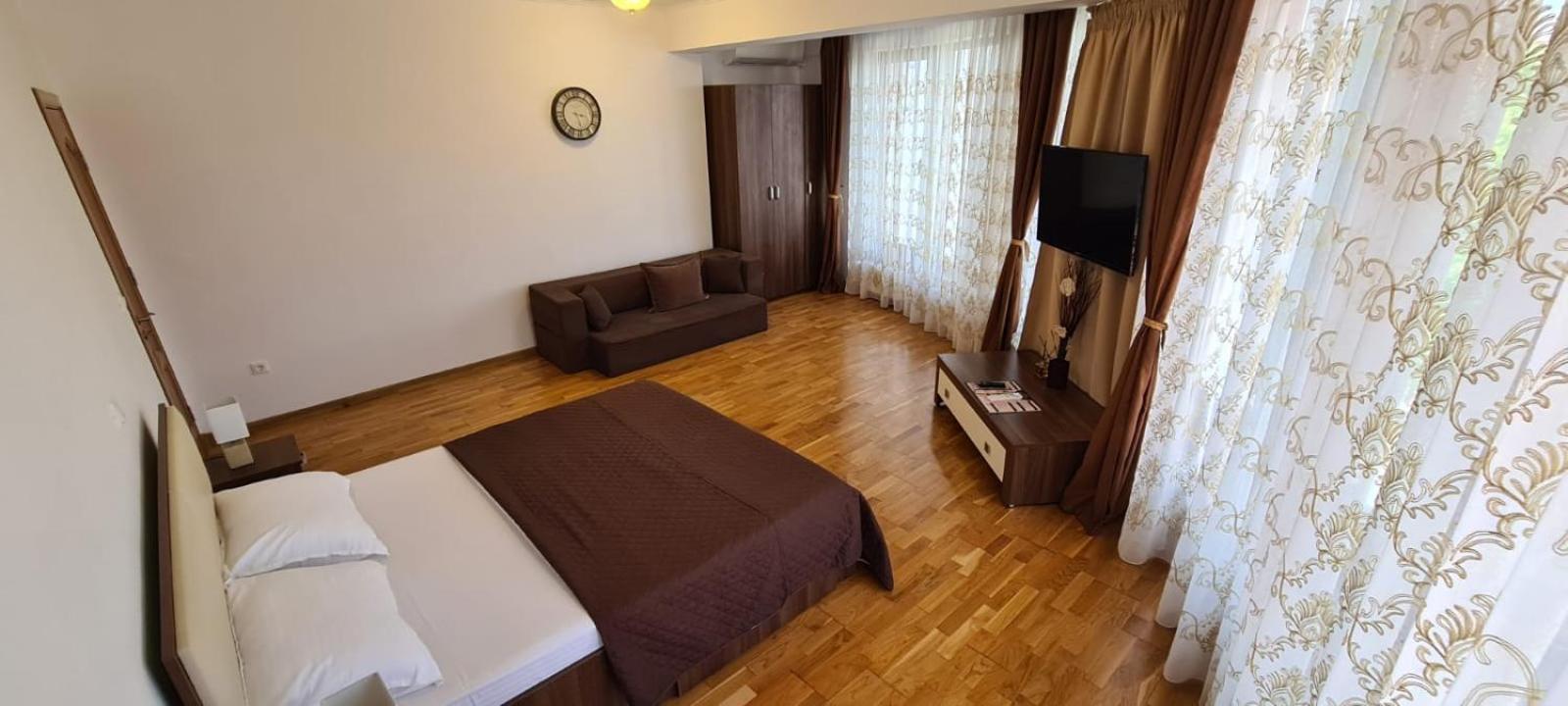 Anamaria Apartments Mamaia Nord ナボダリ エクステリア 写真