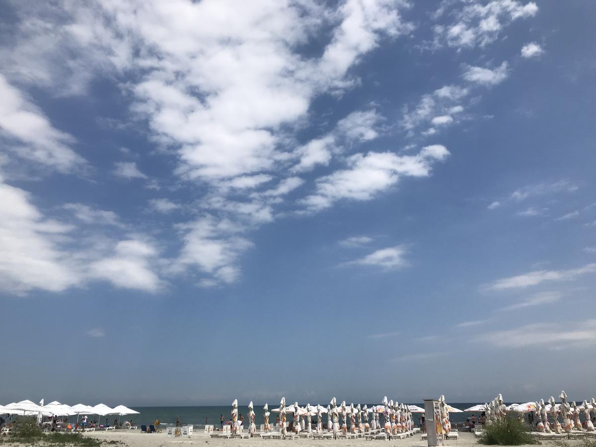 Anamaria Apartments Mamaia Nord ナボダリ エクステリア 写真